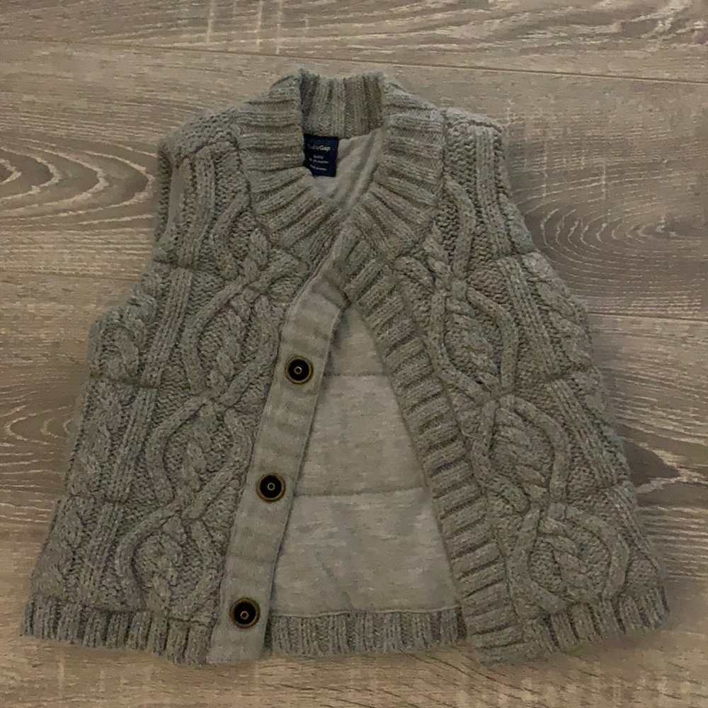 Gap gray knit vest